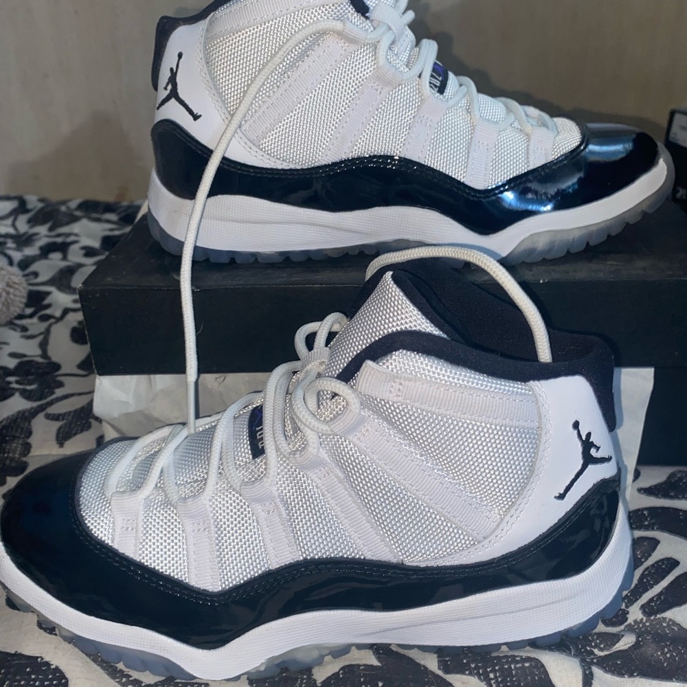 Jordan 11 retros